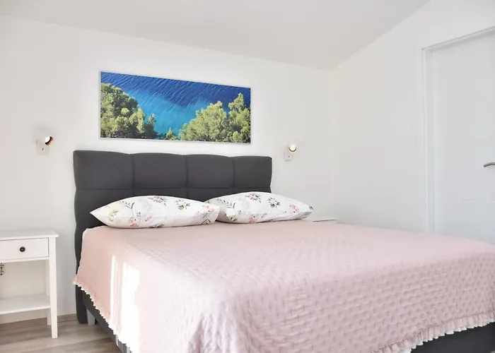 Apartment Ana