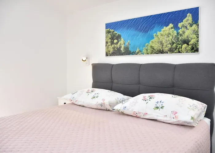Apartment Ana